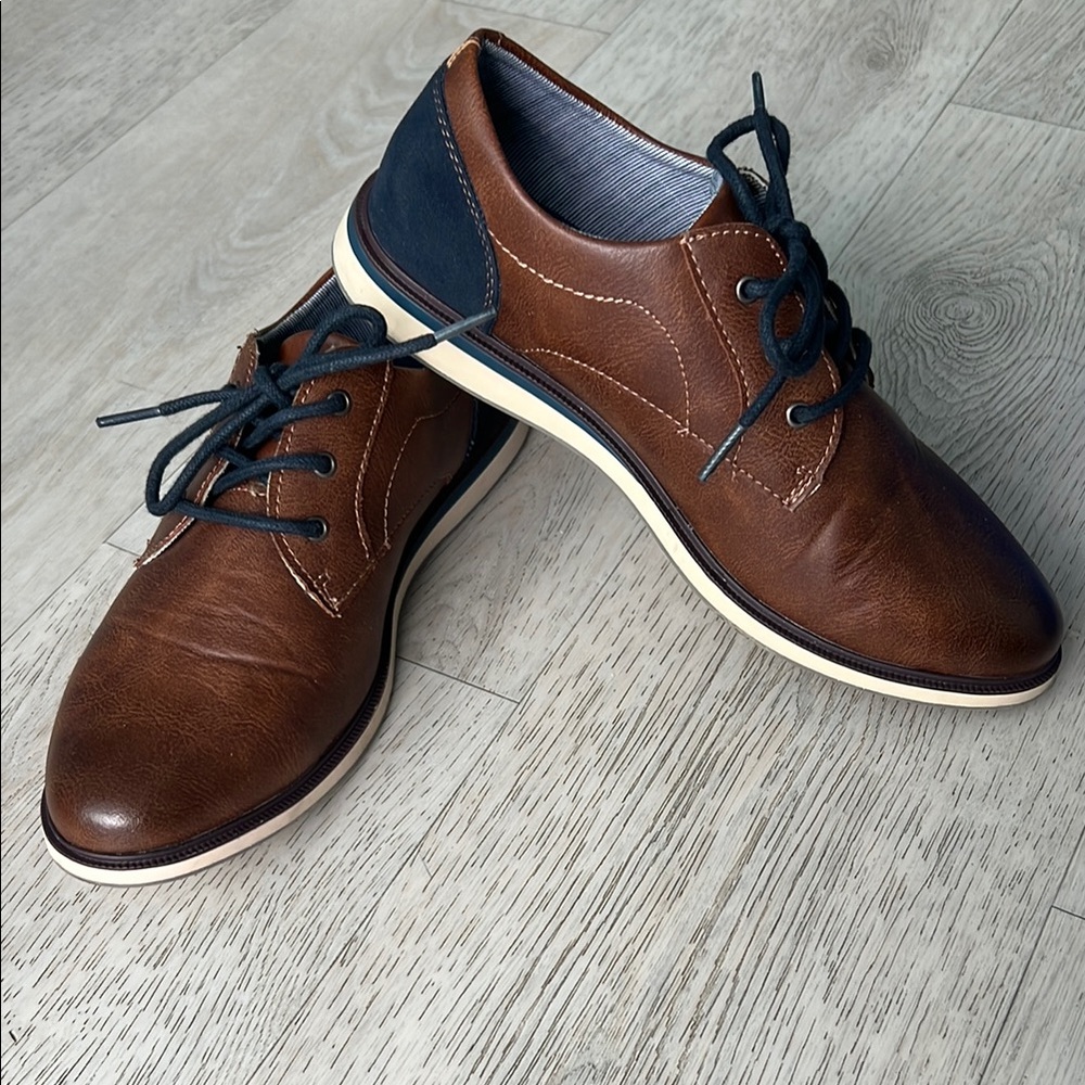 Max + Jake Men’s  Size  6M Oxfords Shoes